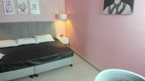 Zara Sweet  online show from 01/09/26, 12:19