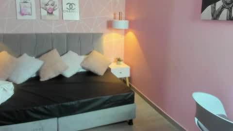 Snapshot of zara__sweet chatting on 04/14/26, 03:07 Zara Sweet online show from 04/14/26, 03:07