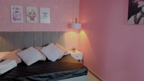 Snapshot of zara__sweet chatting on 05/15/26, 03:41 Zara Sweet online show from 05/15/26, 03:41