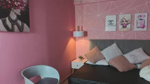 Snapshot of zara__sweet chatting on 05/20/26, 01:39 Zara Sweet online show from 05/20/26, 01:39