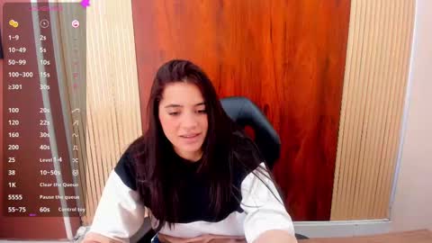 Zara online show from 10/20/25, 01:00