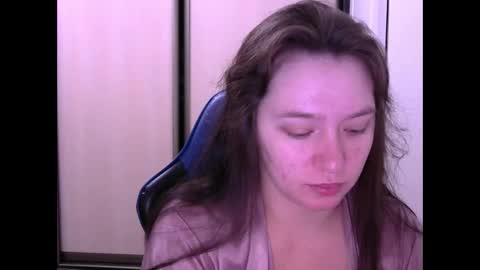 Snapshot of zara_golden chatting on 01/12/25, 04:52 chaturcum online show from 01/12/25, 04:52