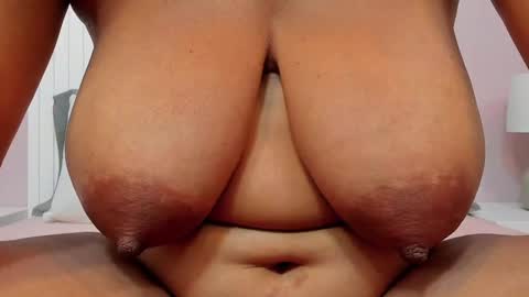 Snapshot of zara_lopez chatting on 12/30/24, 07:32 zara lopez online show from 12/30/24, 07:32