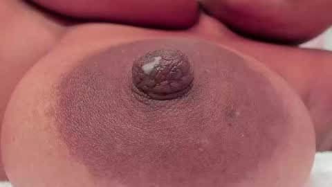 Snapshot of zara_lopez chatting on 02/13/25, 01:40 zara lopez online show from 02/13/25, 01:40