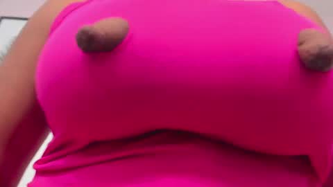 Snapshot of zara_lopez chatting on 02/16/25, 07:27 zara lopez online show from 02/16/25, 07:27