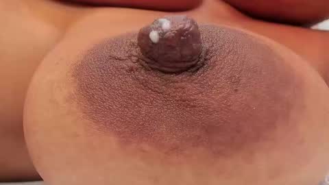 Snapshot of zara_lopez chatting on 03/02/25, 01:36 zara lopez online show from 03/02/25, 01:36