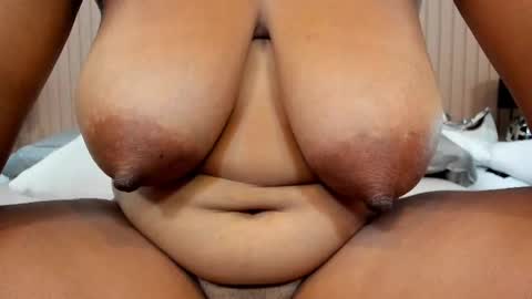 Snapshot of zara_lopez chatting on 09/14/25, 07:13 zara lopez online show from 09/14/25, 07:13