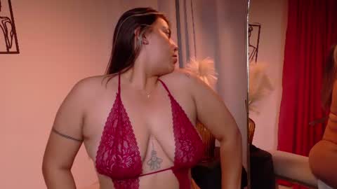 Snapshot of zara_nova chatting on 07/02/26, 03:23 Zara Nova online show from 07/02/26, 03:23