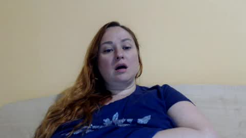 Snapshot of zara_red chatting on 07/11/26, 02:42 Kate. if im not here im here foxy red333 online show from 07/11/26, 02:42