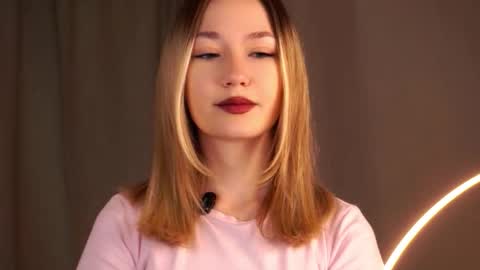 Criss  online show from 11/12/25, 05:19