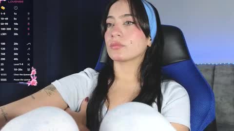 zaradames_ online show from 02/17/26, 03:36