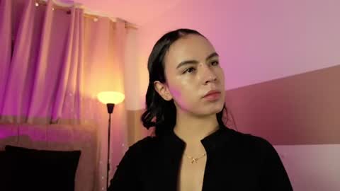 Snapshot of zaradulce chatting on 06/22/26, 12:57 Zara . online show from 06/22/26, 12:57