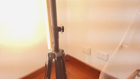 Zarah Andrews online show from 10/07/25, 11:51