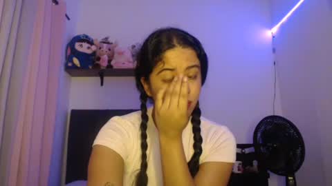 Snapshot of zarah_v chatting on 06/16/26, 09:56 Fernanda online show from 06/16/26, 09:56