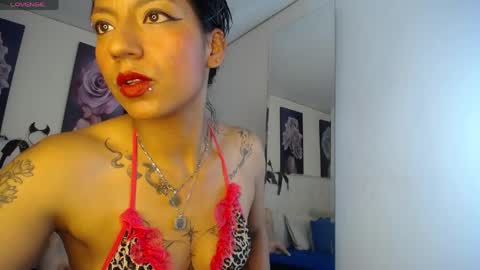 Snapshot of zarahbennet chatting on 04/01/26, 01:01 Zarah online show from 04/01/26, 01:01