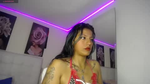 Snapshot of zarahbennet chatting on 04/15/26, 05:42 Zarah online show from 04/15/26, 05:42