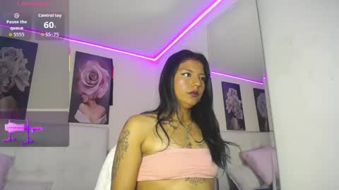 Snapshot of zarahbennet chatting on 04/23/26, 03:03 Zarah online show from 04/23/26, 03:03