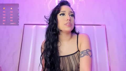     online show from 11/23/25, 05:35