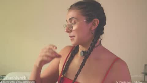 Snapshot of zarahlynch chatting on 09/29/25, 08:35 Miss Lynch Next show 2911 online show from 09/29/25, 08:35