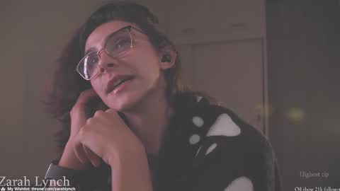 Miss Lynch   Next show  2911 online show from 01/07/26, 02:14