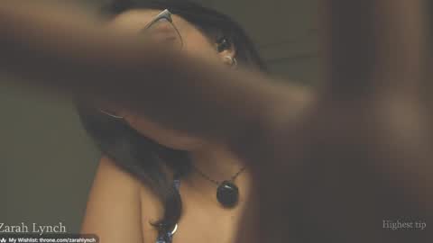 Snapshot of zarahlynch chatting on 04/16/26, 08:42 Miss Lynch Next show 2911 online show from 04/16/26, 08:42