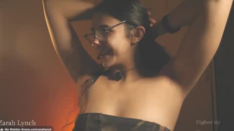 Snapshot of zarahlynch chatting on 04/22/26, 01:52 Miss Lynch Next show 2911 online show from 04/22/26, 01:52