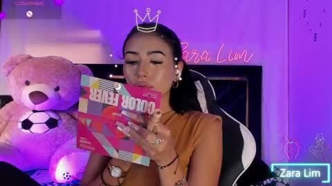 Zara Lim  online show from 09/13/25, 10:31