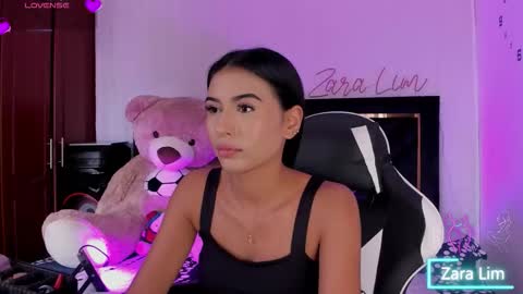 Zara Lim  online show from 10/01/25, 06:14