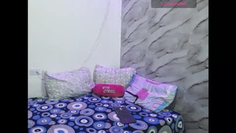 zaraluxx online show from 01/08/26, 02:58