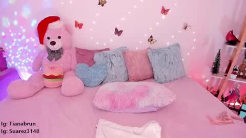 Zara online show from 12/13/24, 01:33