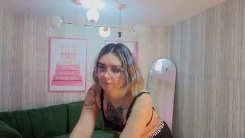Snapshot of zarcasutra_t chatting on 05/28/26, 12:46 Isabella online show from 05/28/26, 12:46