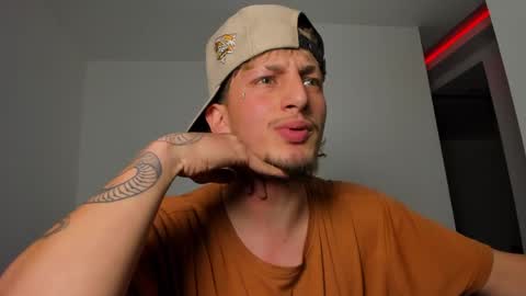 Snapshot of zarcoox chatting on 04/06/26, 03:48 Zarcoo online show from 04/06/26, 03:48