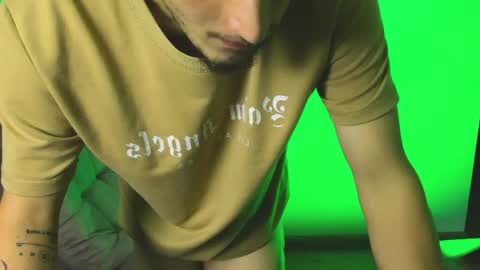 Snapshot of zarcoox chatting on 04/15/26, 04:08 Zarcoo online show from 04/15/26, 04:08