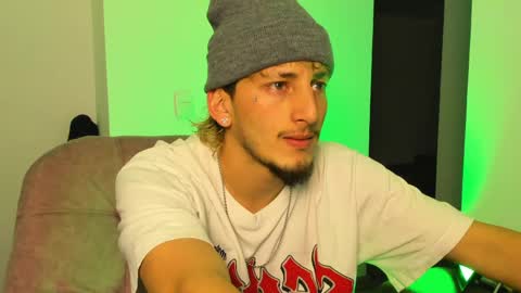 Snapshot of zarcoox chatting on 04/24/26, 03:42 Zarcoo online show from 04/24/26, 03:42