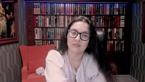 Snapshot of zarifabevi chatting on 11/02/25, 09:17 Zarifa online show from 11/02/25, 09:17