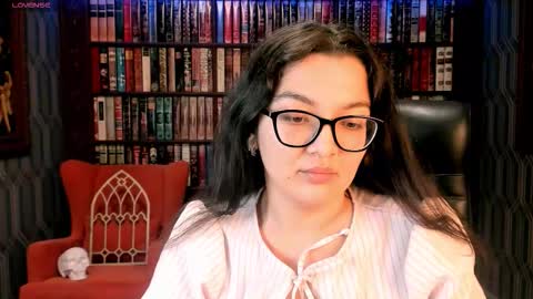 Snapshot of zarifabevi chatting on 11/16/25, 10:43 Zarifa online show from 11/16/25, 10:43