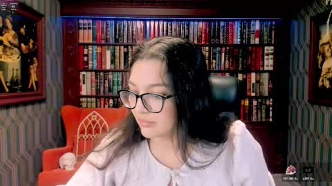 Snapshot of zarifabevi chatting on 11/19/25, 12:49 Zarifa online show from 11/19/25, 12:49