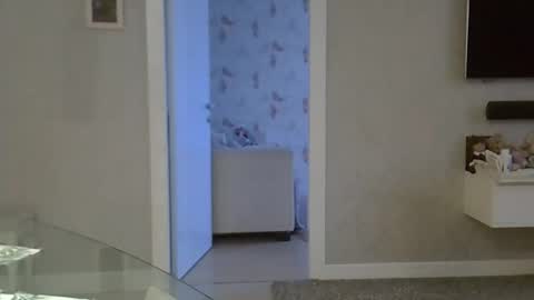 Snapshot of zarinaswift chatting on 01/13/26, 04:18 Zarina Swift online show from 01/13/26, 04:18