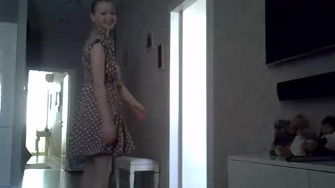 Snapshot of zarinaswift chatting on 03/25/26, 04:51 Zarina Swift online show from 03/25/26, 04:51