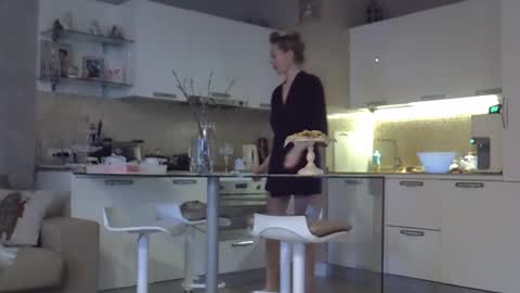 Snapshot of zarinaswift chatting on 04/05/26, 04:42 Zarina Swift online show from 04/05/26, 04:42