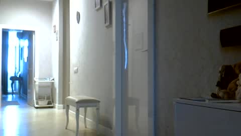 Snapshot of zarinaswift chatting on 06/20/26, 09:34 Zarina Swift online show from 06/20/26, 09:34