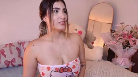 Snapshot of zarirosse chatting on 04/20/26, 07:37 zarirosse online show from 04/20/26, 07:37