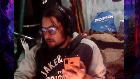 Snapshot of zatiro992 chatting on 03/17/26, 04:17 Zatth online show from 03/17/26, 04:17