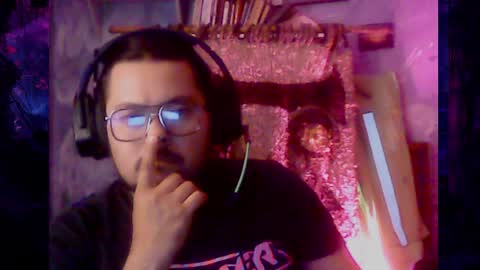 Snapshot of zatiro992 chatting on 03/28/26, 06:02 Zatth online show from 03/28/26, 06:02