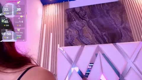  Zayda  online show from 12/13/25, 07:53