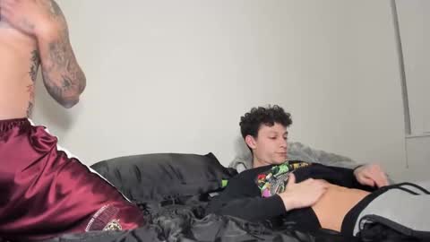 Snapshot of zaylanez chatting on 01/08/25, 04:23 Zay lanez online show from 01/08/25, 04:23