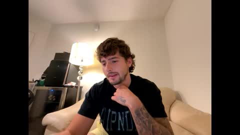 Snapshot of zaylanez chatting on 01/09/25, 03:58 Zay lanez online show from 01/09/25, 03:58