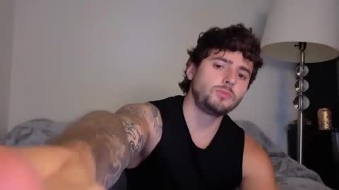 Snapshot of zaylanez chatting on 01/10/25, 08:15 Zay lanez online show from 01/10/25, 08:15