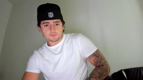 Snapshot of zaylanez chatting on 01/13/25, 09:20 Zay lanez online show from 01/13/25, 09:20