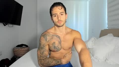 Snapshot of zaylanez chatting on 05/24/26, 02:55 Zay lanez online show from 05/24/26, 02:55